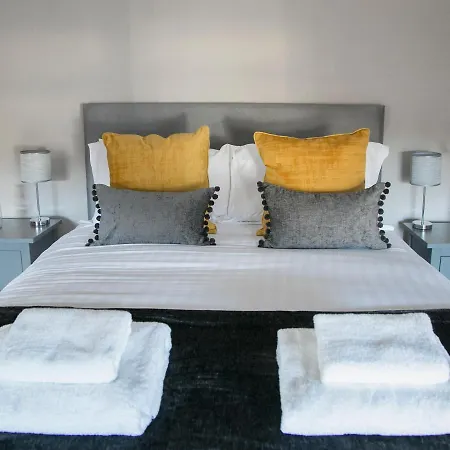 דירה Alpha Classic 1 Bedroom הרוגייט